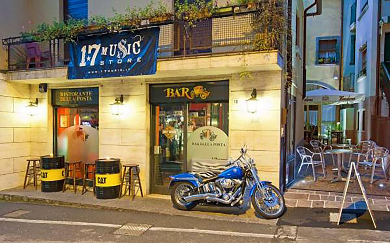 Albergo della Posta Clusone Esterno foto